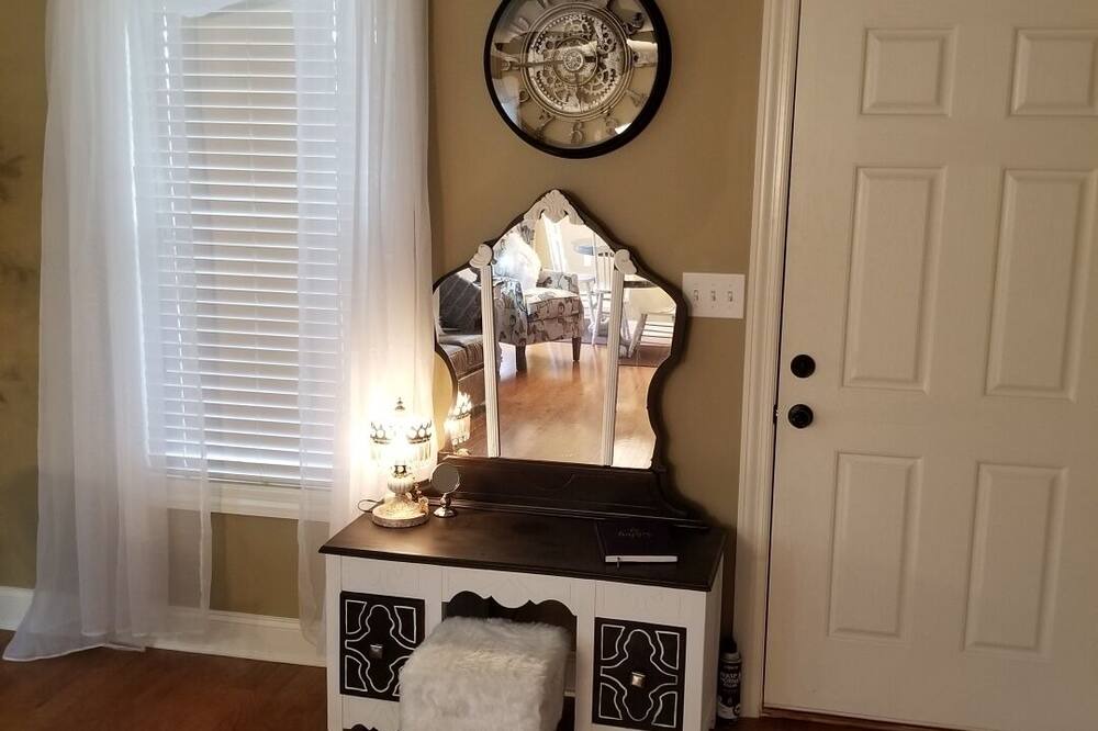 Photo of Bedroom in Hazel Green