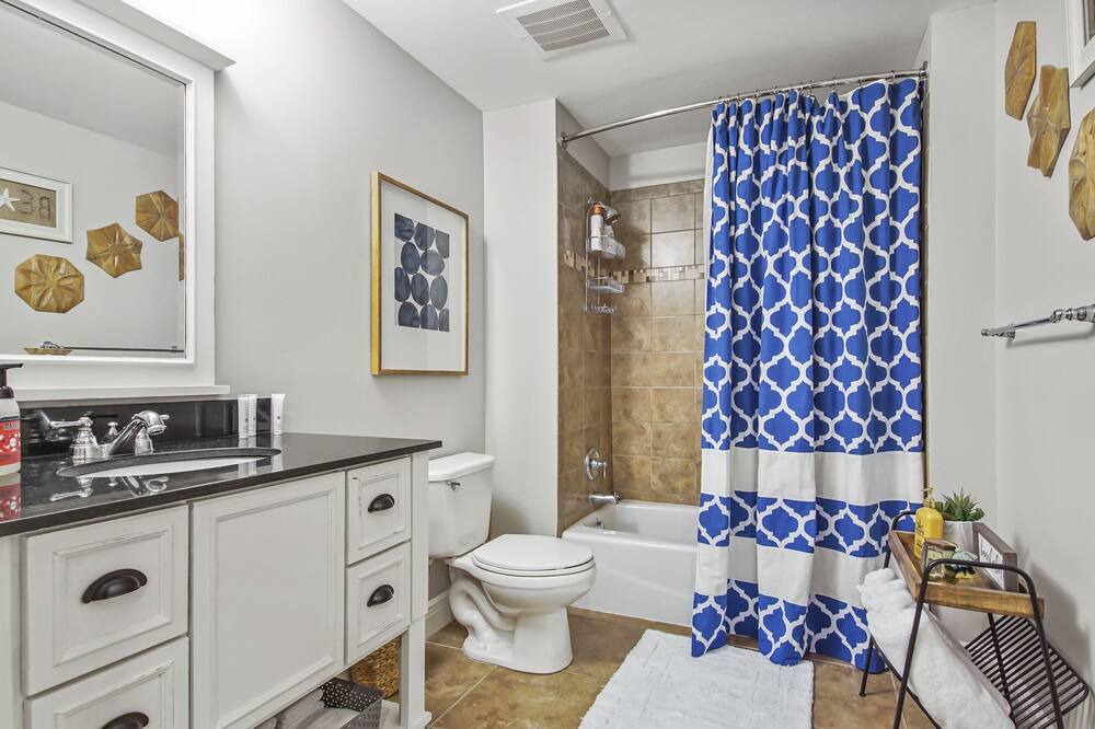 Photo of Bathroom in El Centro Beach