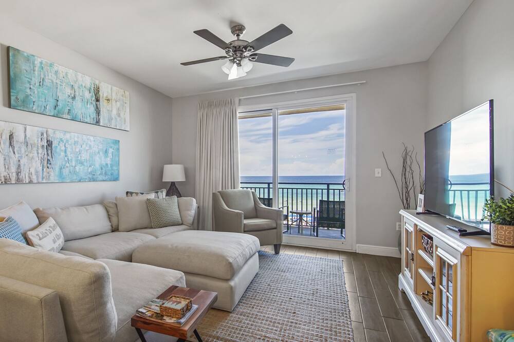 Photo of Bedroom in El Centro Beach