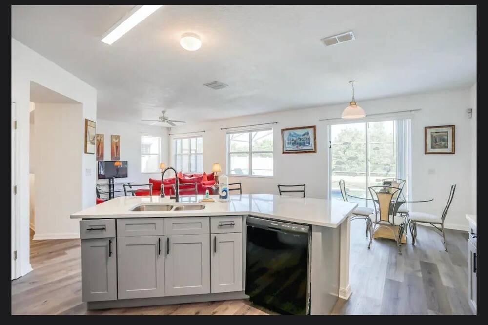 Photo of Kitchen in Legacy Park
