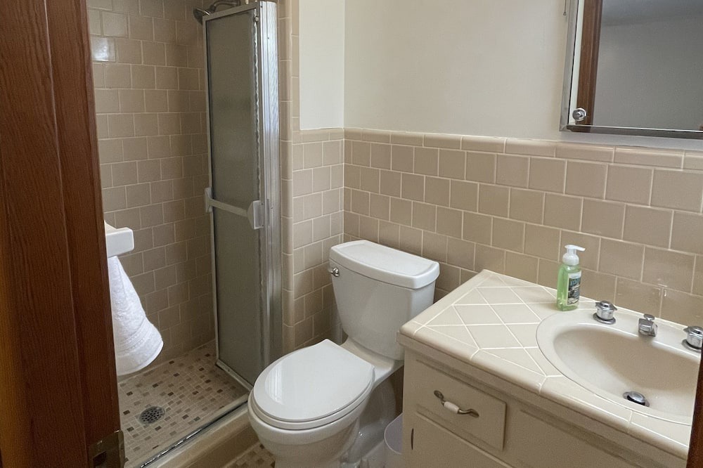 Photo of Bathroom in Troy