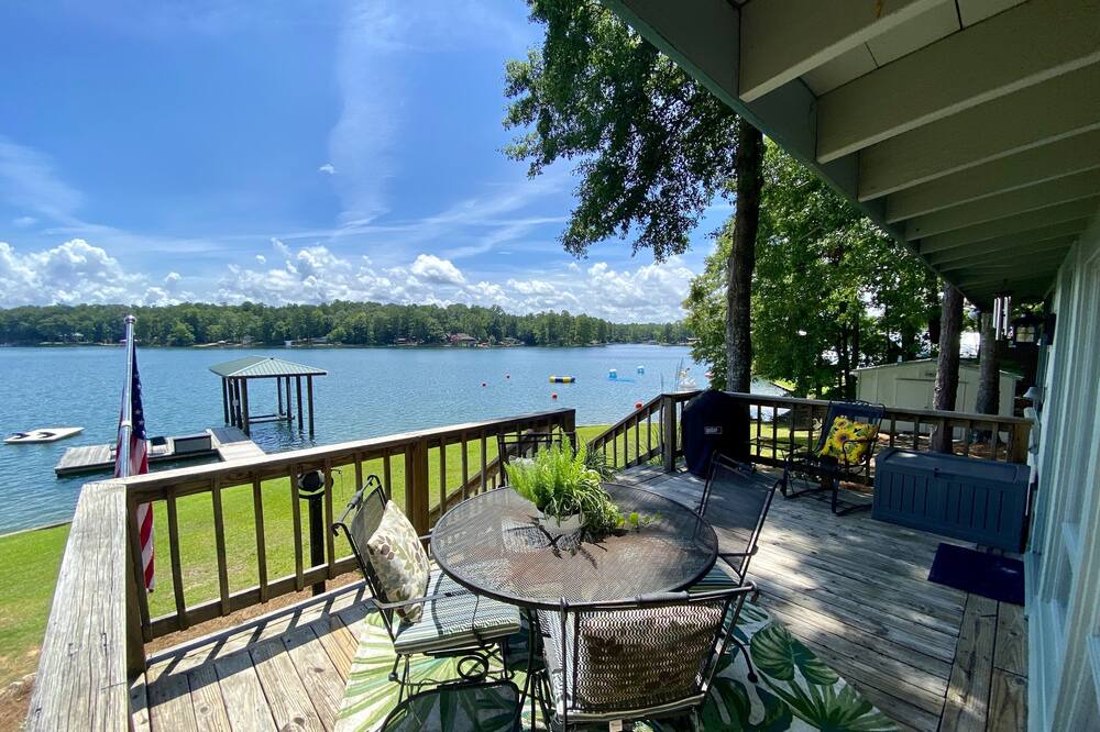 Photo of Patio Balcony in Coosa County