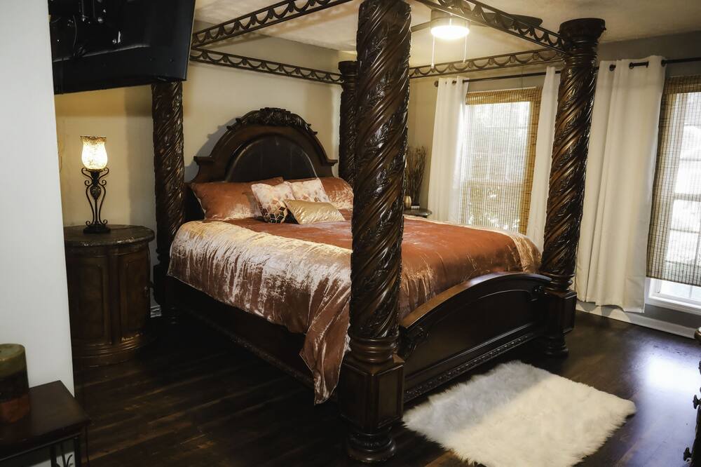Photo of Bedroom in Phenix City