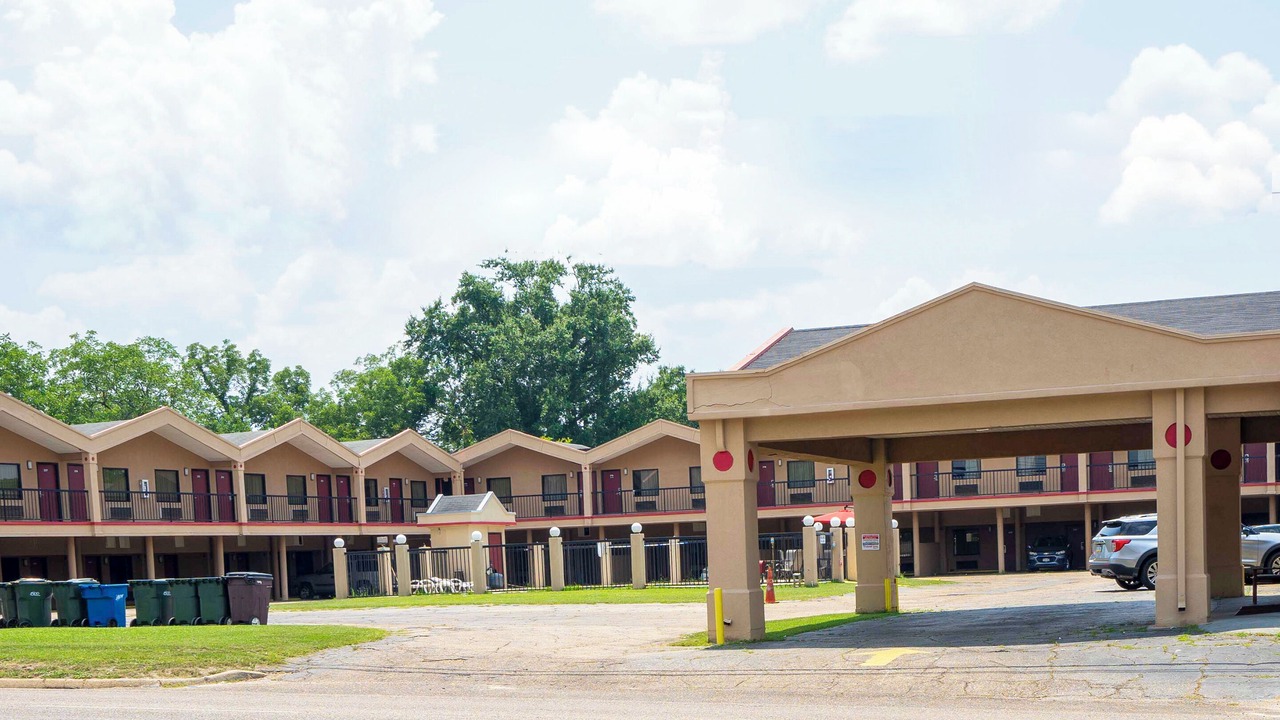 Photo of Outdoor in Opp