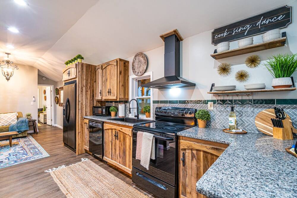 Photo of Kitchen in Laceys Spring