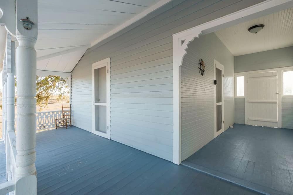 Photo of Outdoor in Eclectic
