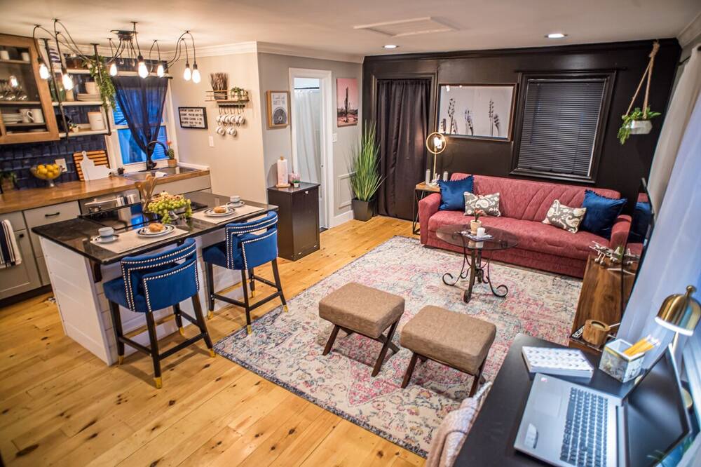 Photo of Bedroom in Huntsville