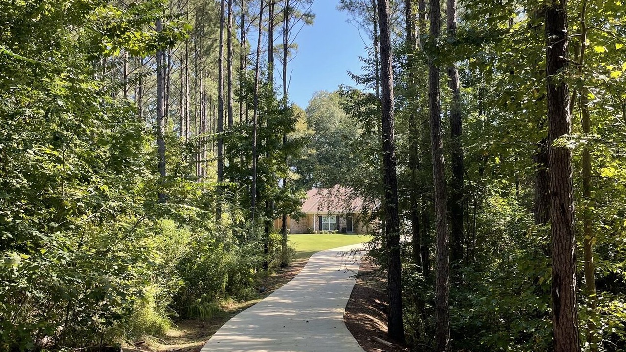 Photo of Outdoor in Northport