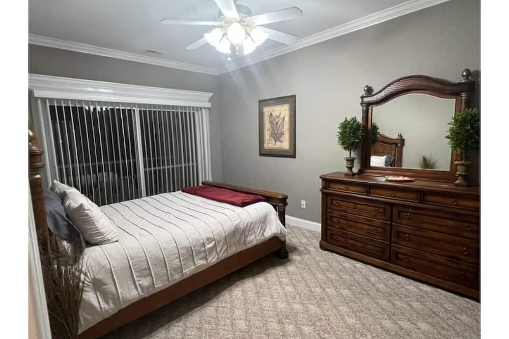 Photo of Bedroom in Athens