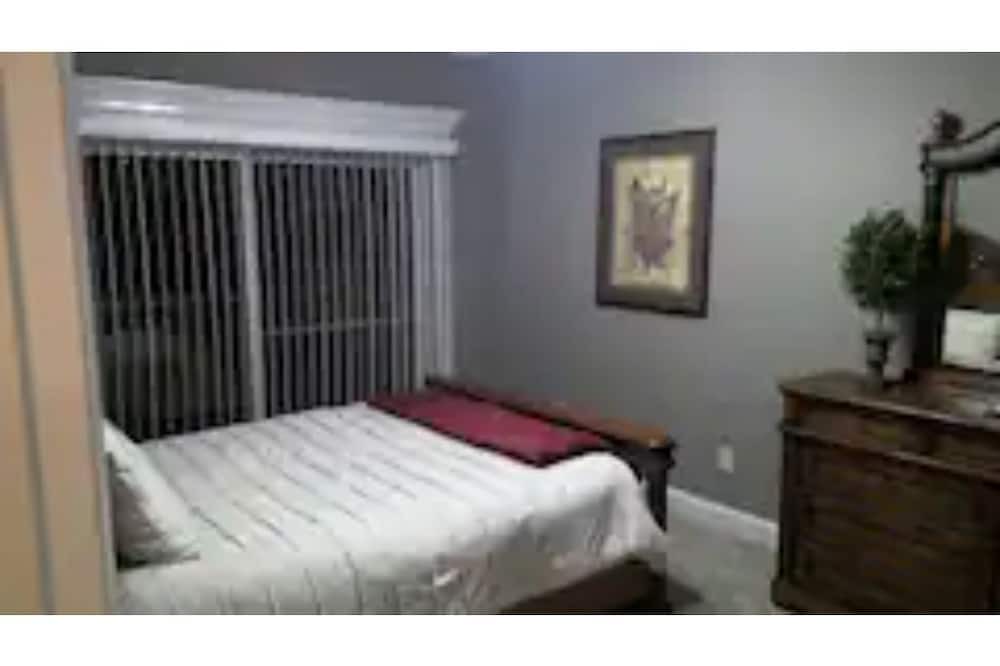 Photo of Bedroom in Athens