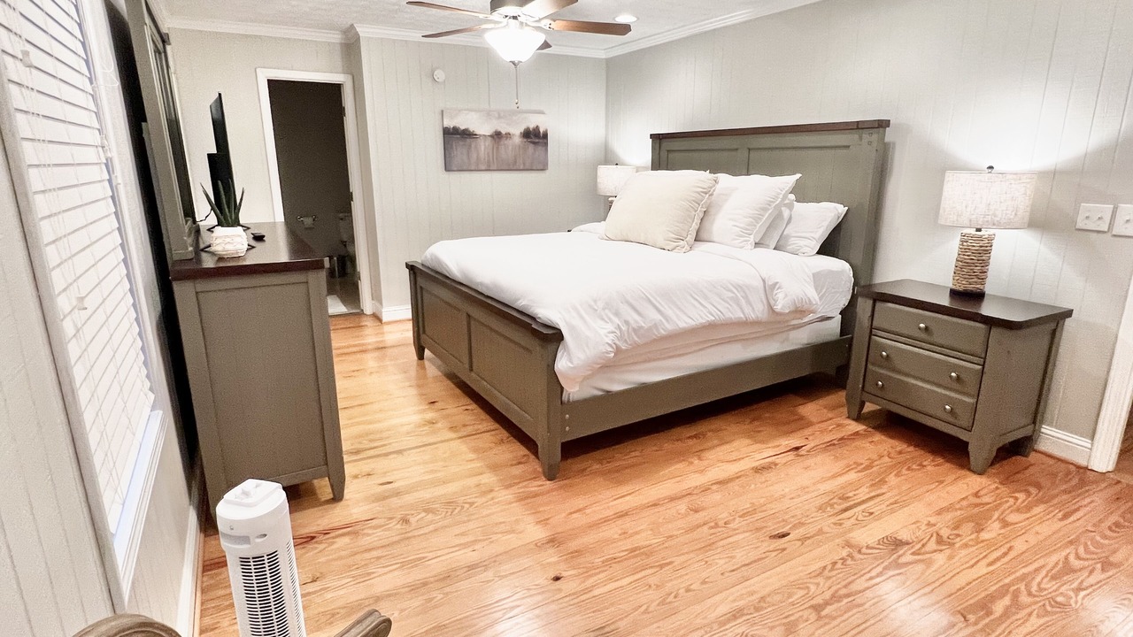 Photo of Bedroom in Wedowee