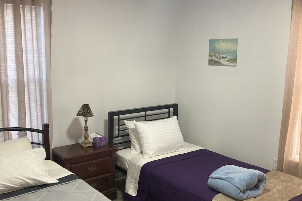 Photo of Bedroom in Atmore