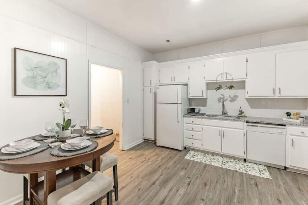 Photo of Kitchen in Decatur