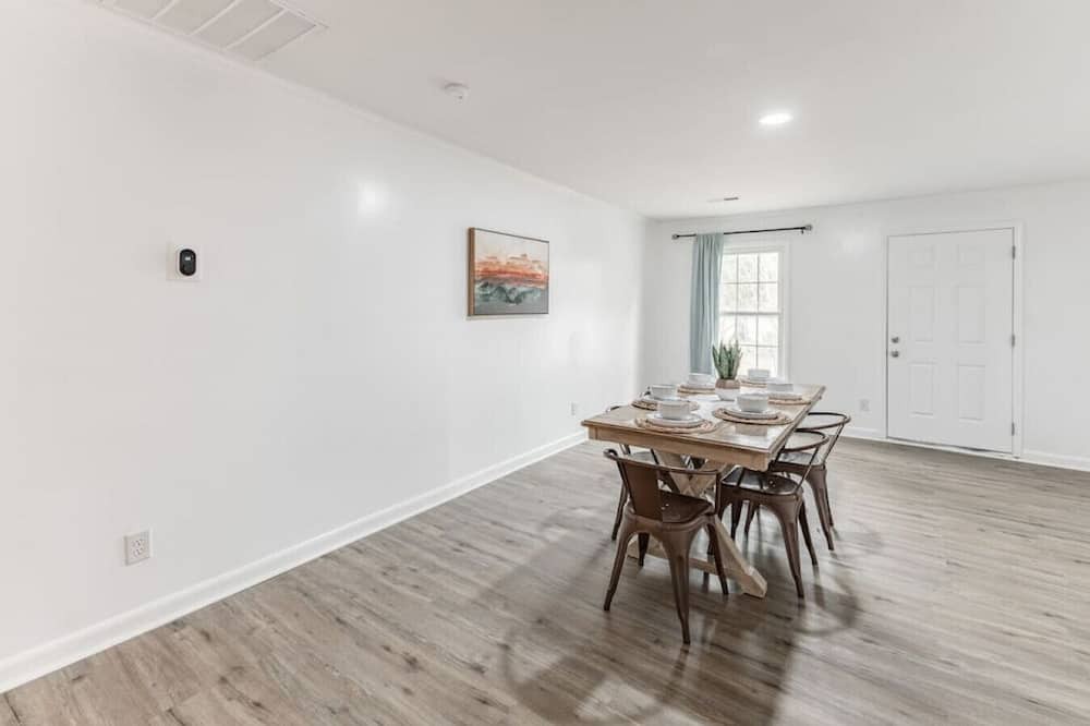 Photo of Bedroom in Decatur