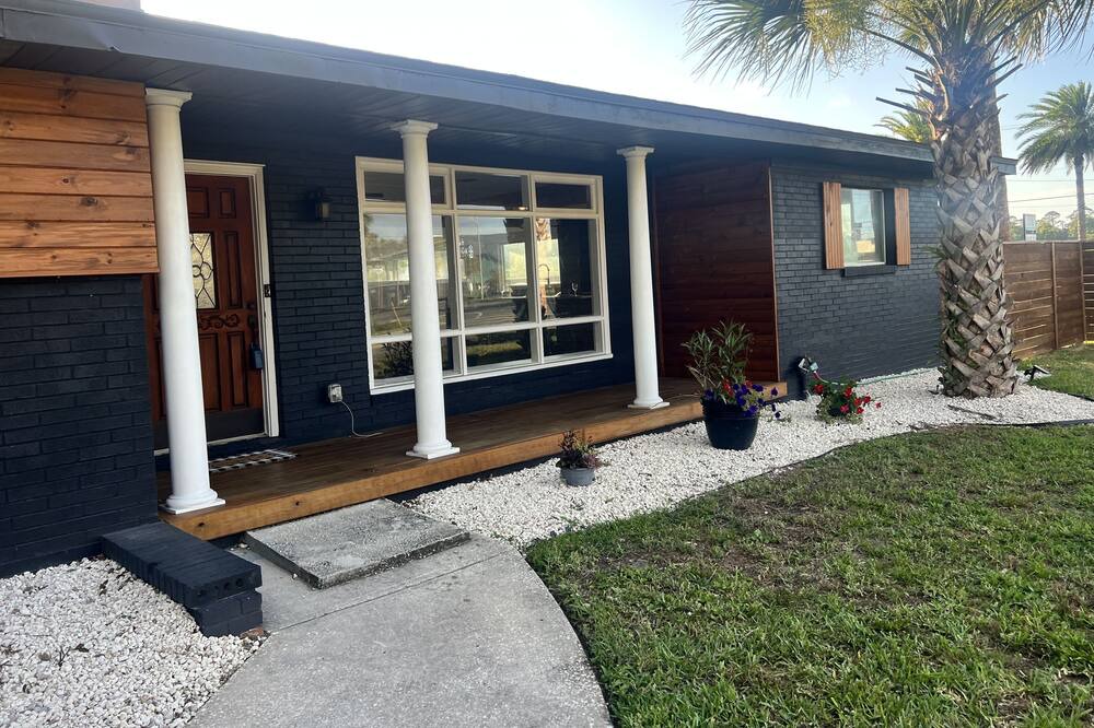 Photo of Patio Balcony in Isle of Palms