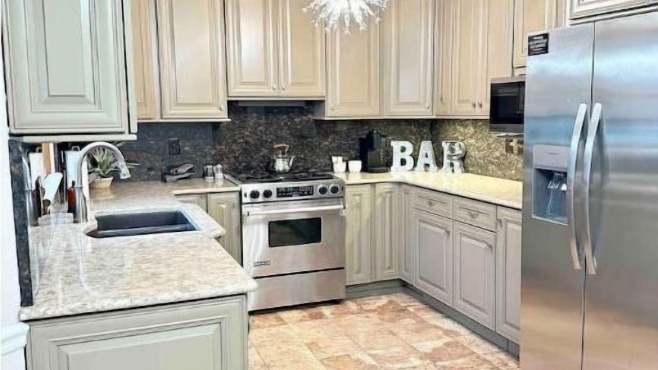 Photo of Kitchen in Normal
