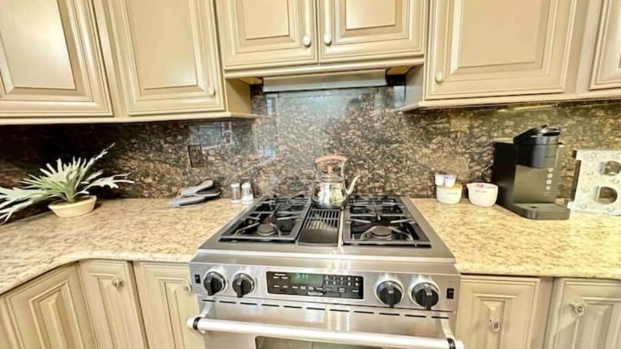 Photo of Kitchen in Normal