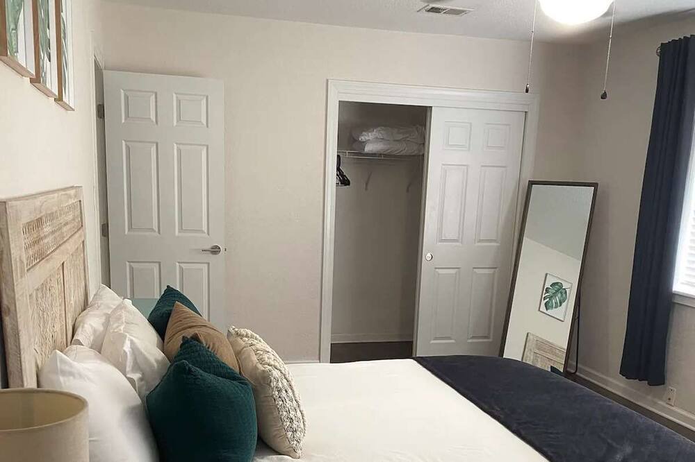 Photo of Bedroom in Southeast Pensacola