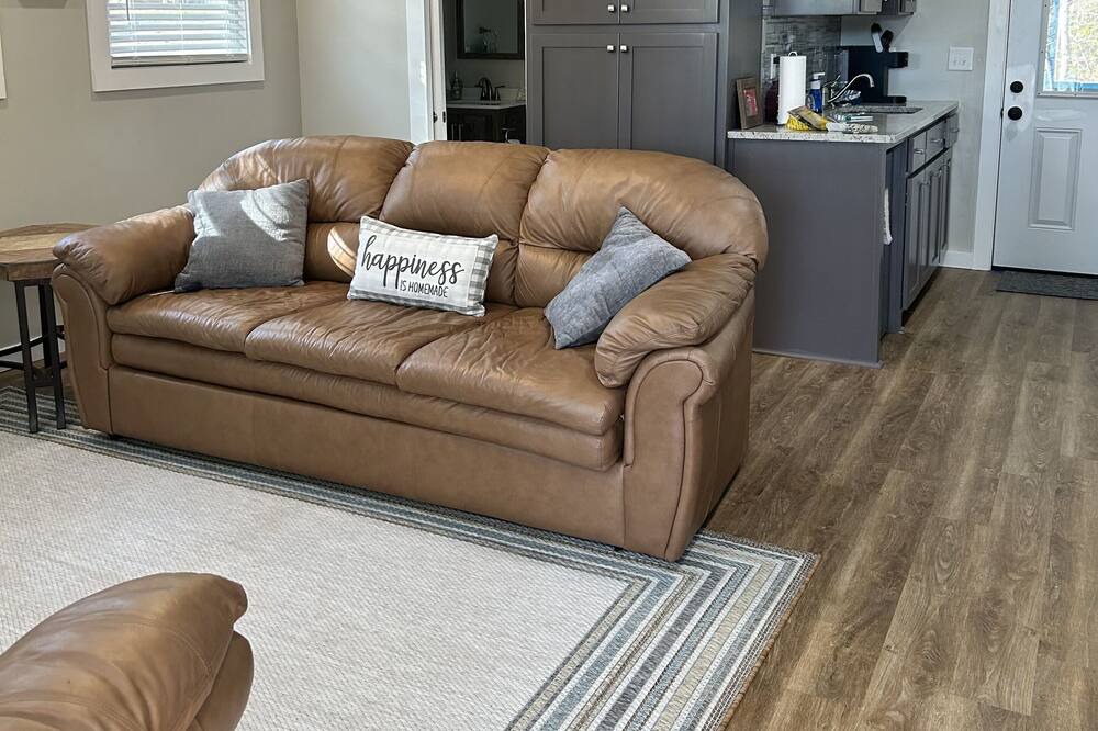 Photo of Livingroom in Titus
