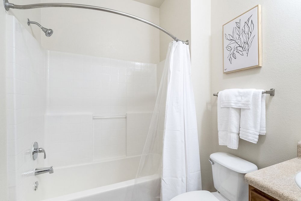 Photo of Bathroom in Shannon