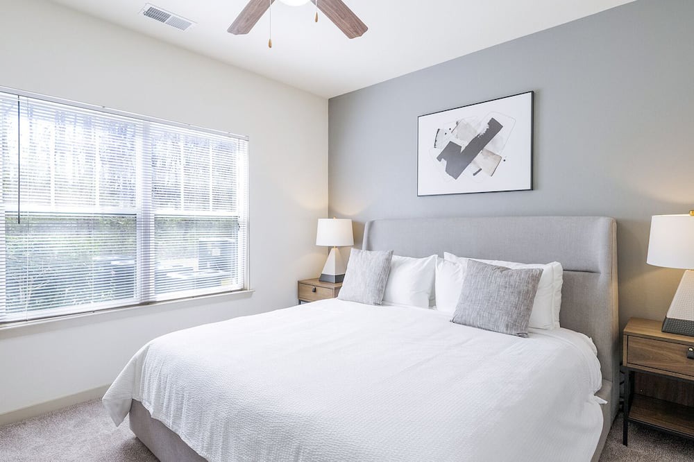 Photo of Bedroom in Shannon