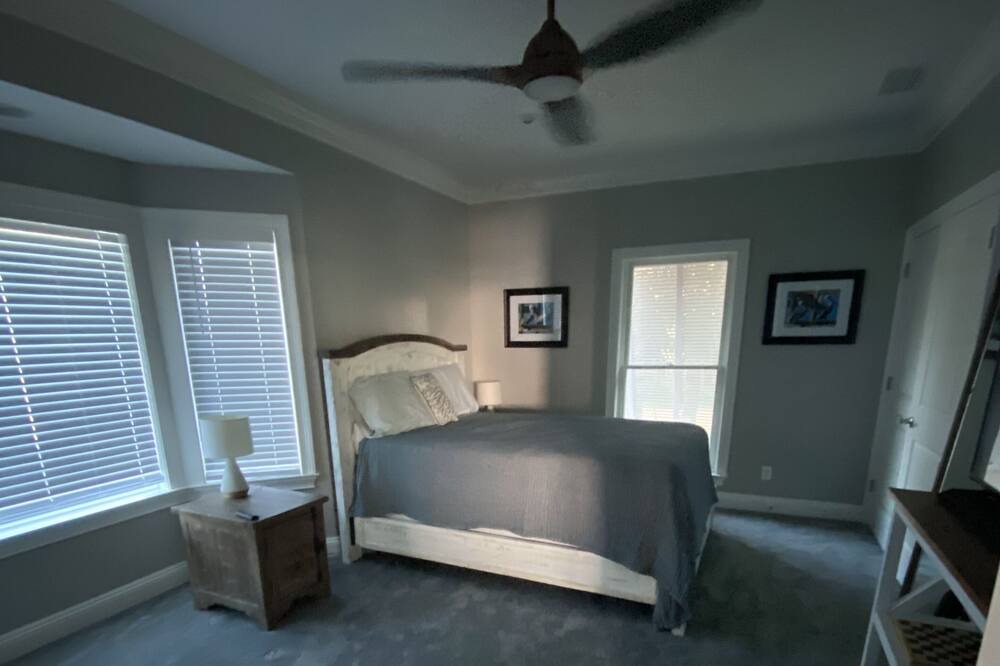 Photo of Bedroom in Florida Panhandle
