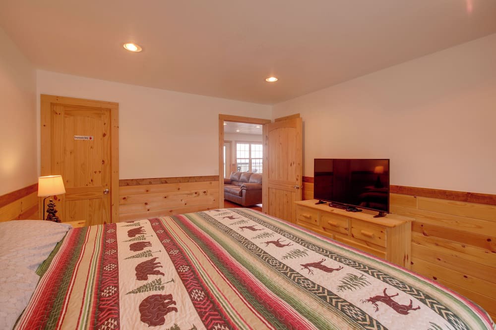 Photo of Bedroom in Bryant