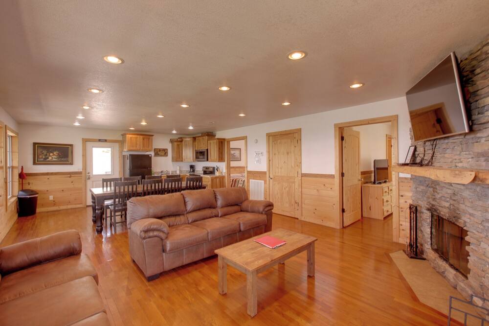 Photo of Bedroom in Bryant