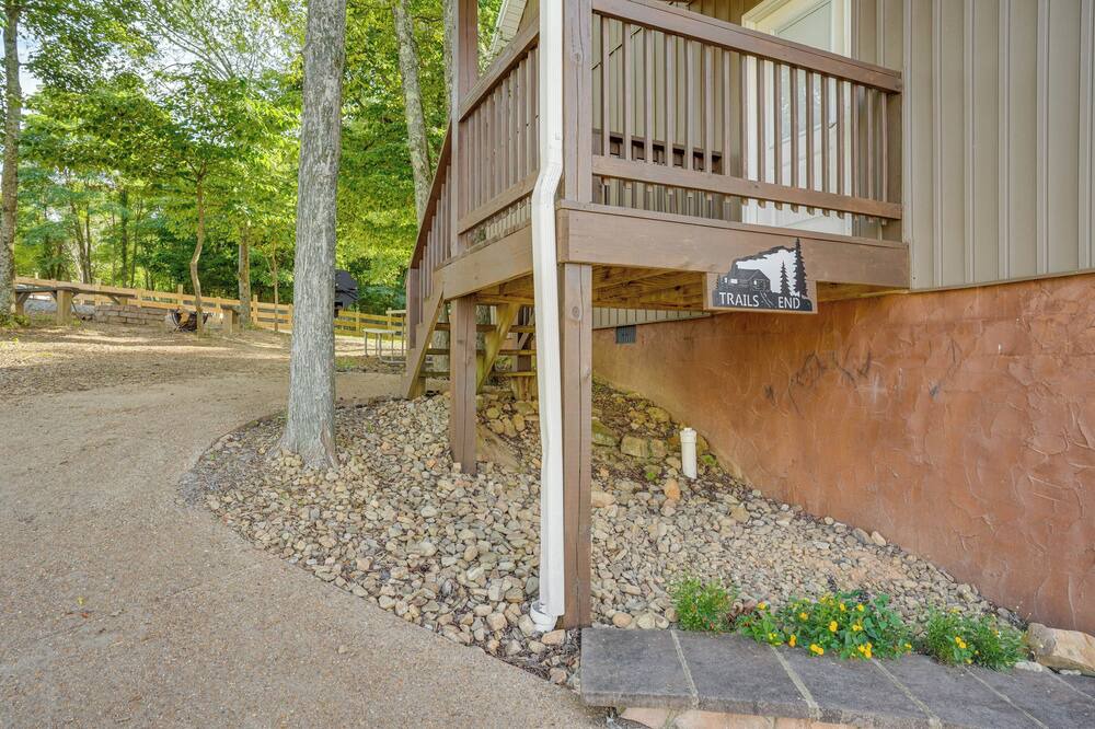 Photo of Outdoor in Bryant