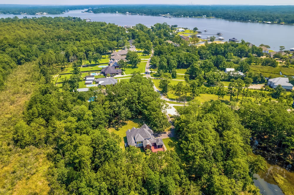 Photo of Outdoor in Theodore