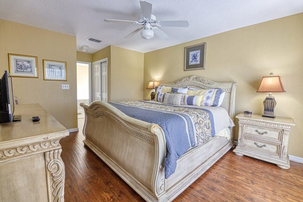 Photo of Others in Pinewood Country Estates