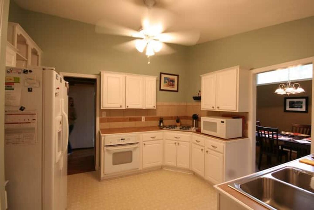 Photo of Kitchen in Crestline Heights