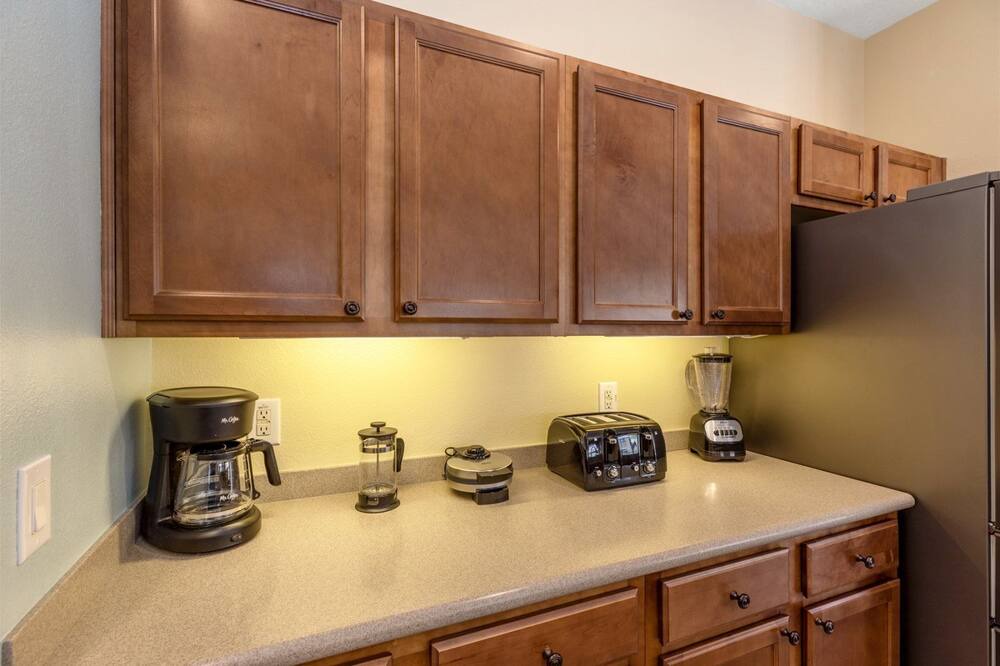Photo of Kitchen in Watersong