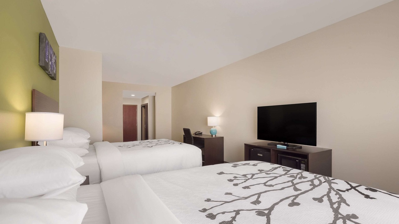 Photo of Bedroom in Saraland
