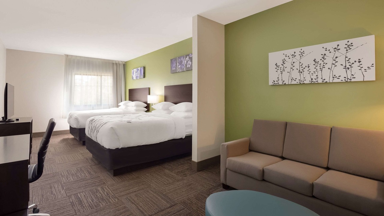 Photo of Bedroom in Saraland