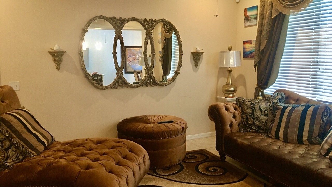 Photo of Livingroom in Sunridge Woods