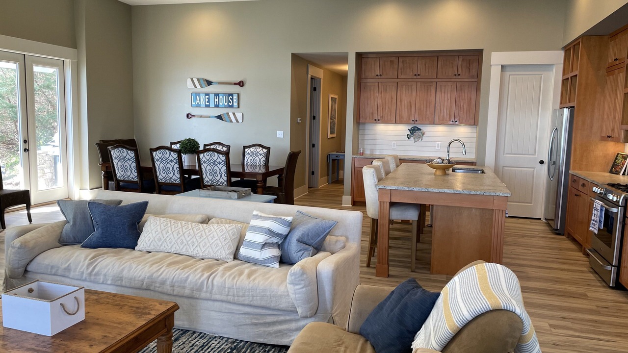 Photo of Livingroom in Alexander City