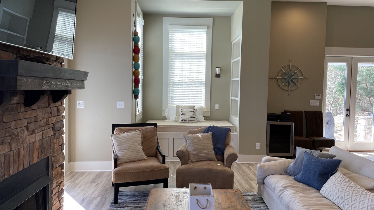 Photo of Livingroom in Alexander City