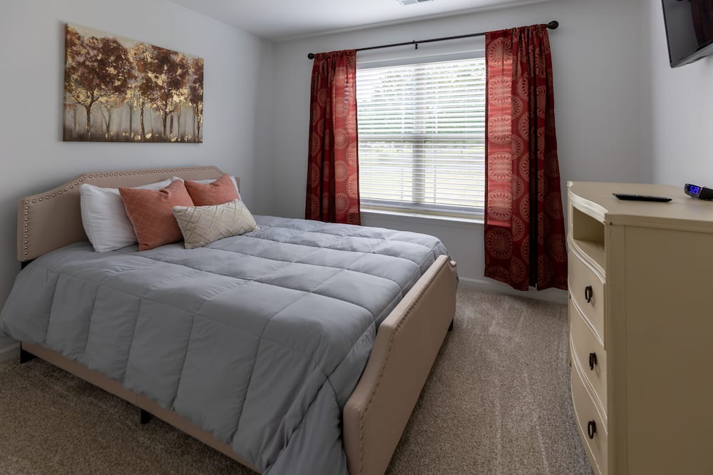 Photo of Bedroom in Harvest