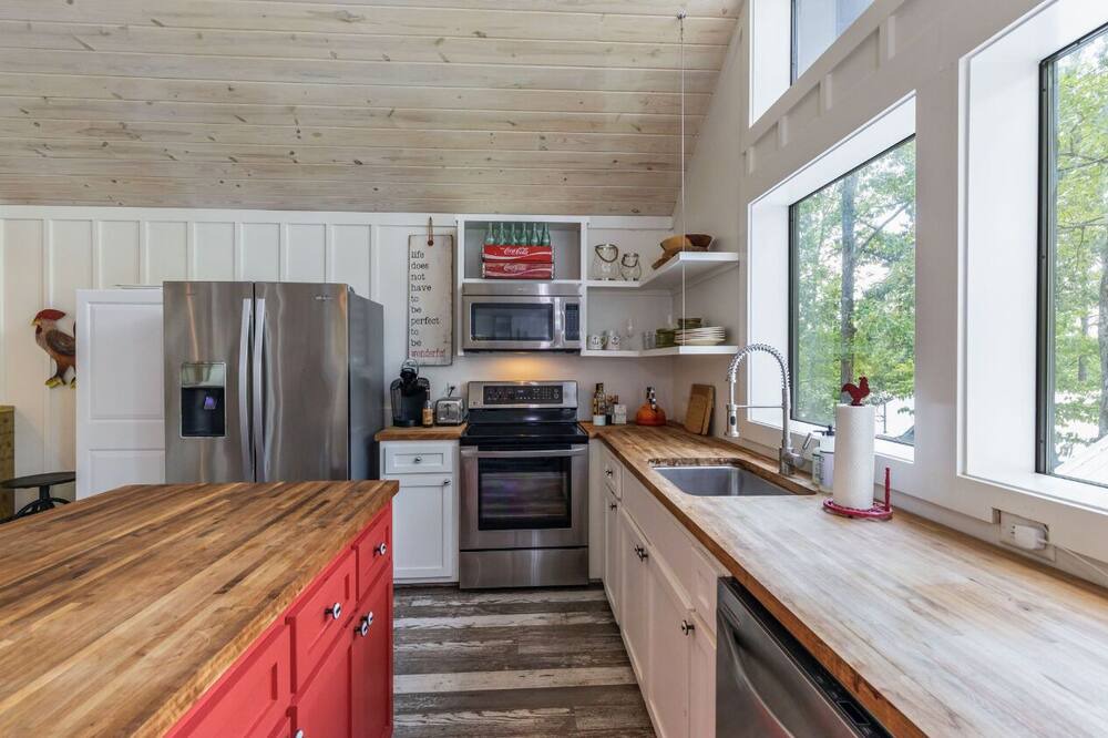 Photo of Kitchen in Little Kowaliga