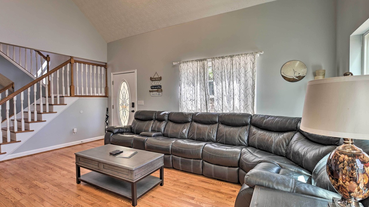 Photo of Livingroom in Wedowee