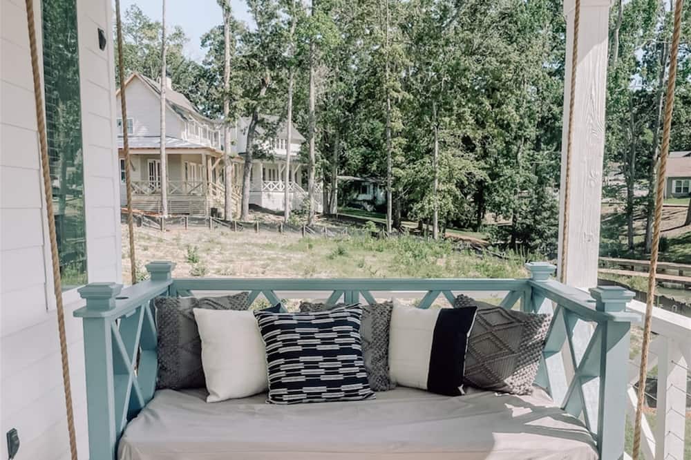 Photo of Others in Dadeville