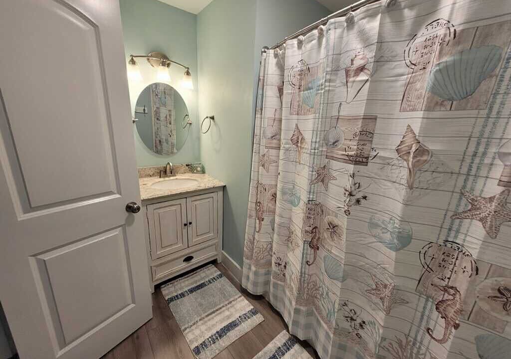 Photo of Bathroom in Gulf Shores