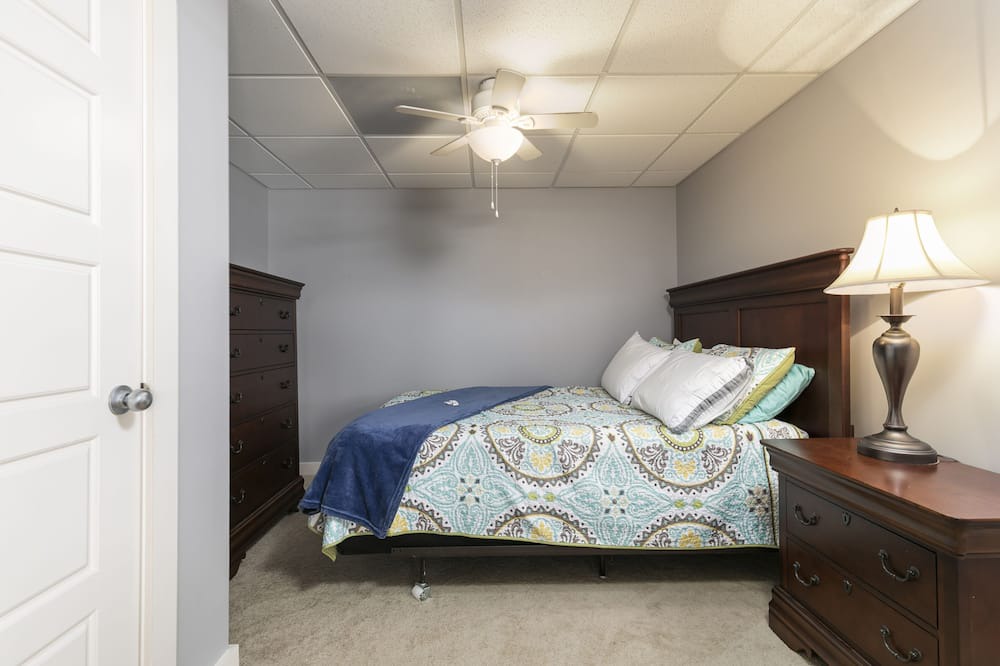 Photo of Bedroom in Cropwell
