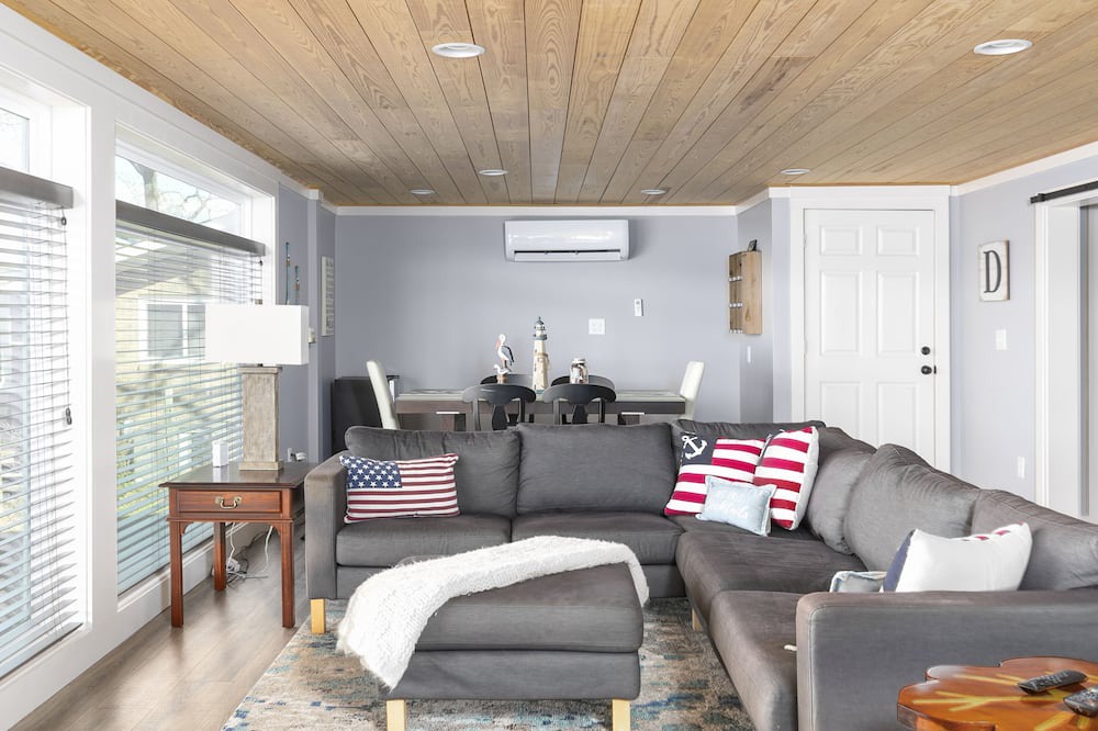 Photo of Livingroom in Cropwell