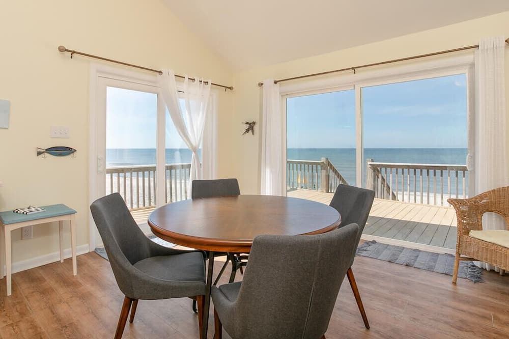 Photo of Kitchen in Surf Side Shores