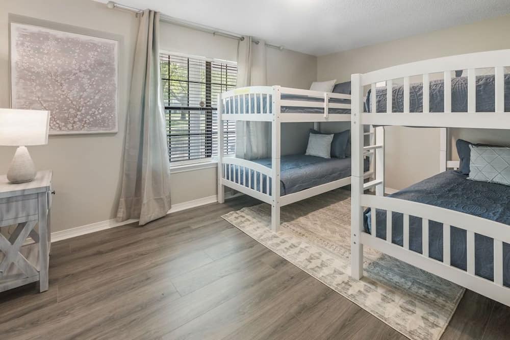 Photo of Bedroom in Saint Elmo
