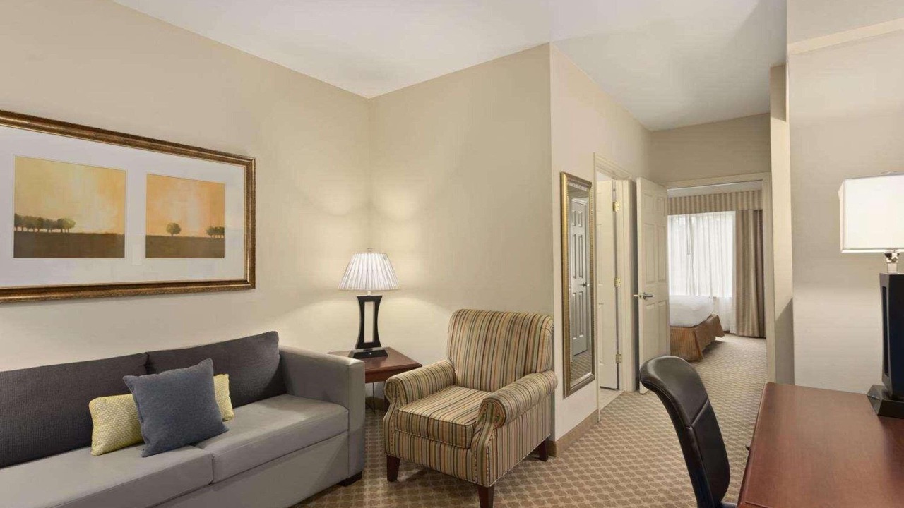 Photo of Livingroom in Saraland