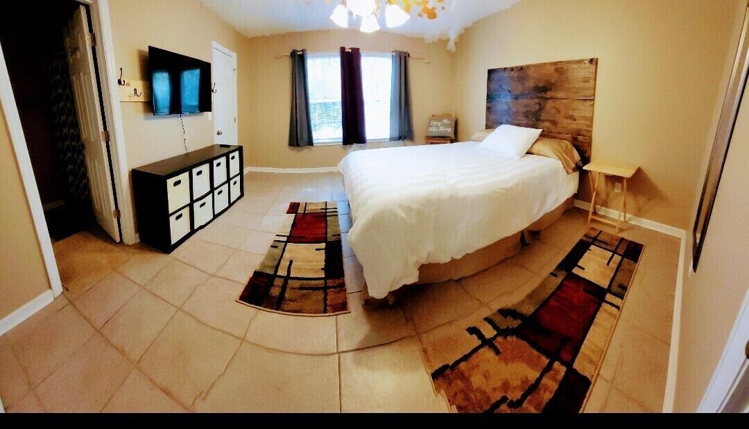Photo of Bedroom in Daleville