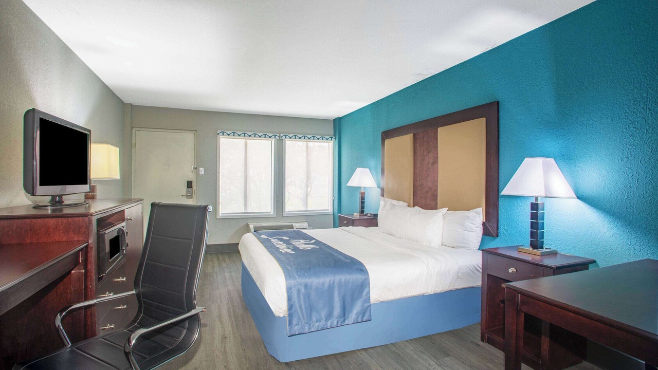 Photo of Bedroom in Mobile